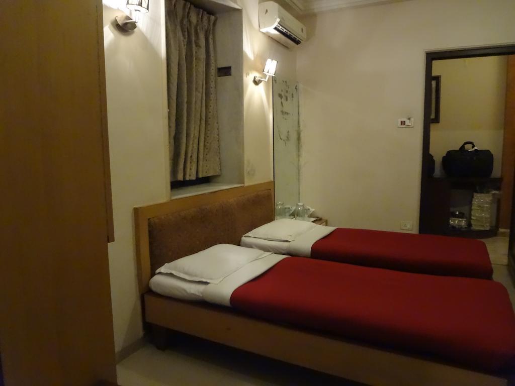 Hotel Park Shilton Mumbai Exterior photo