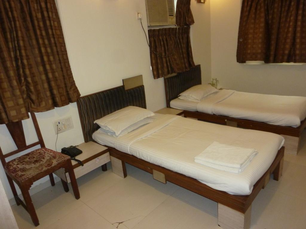 Hotel Park Shilton Mumbai Exterior photo