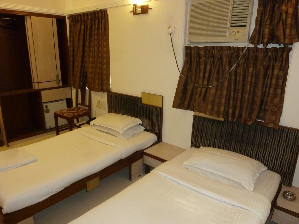 Hotel Park Shilton Mumbai Exterior photo