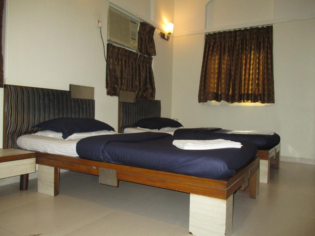 Hotel Park Shilton Mumbai Exterior photo
