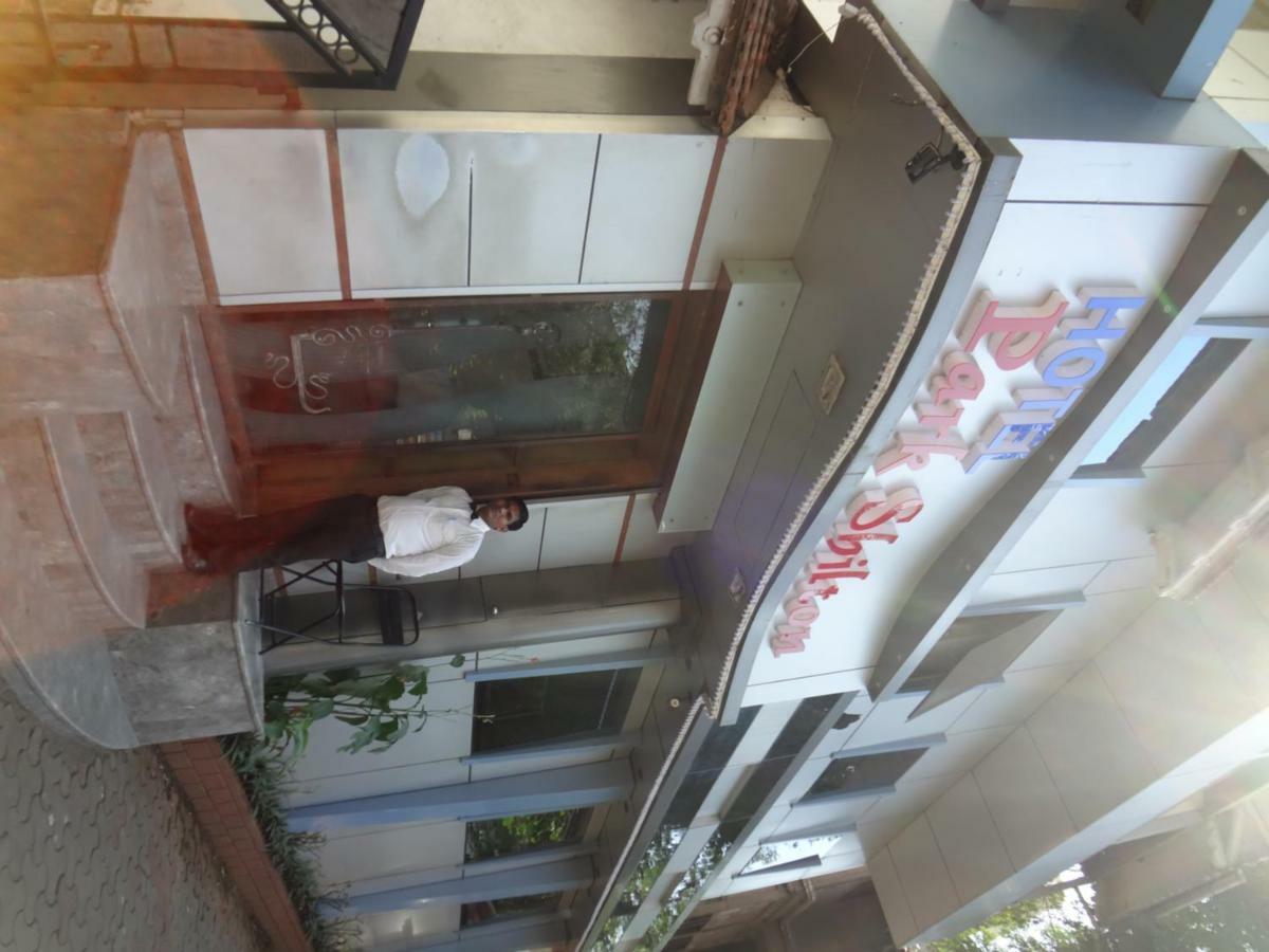 Hotel Park Shilton Mumbai Exterior photo